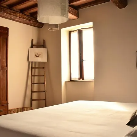 Alloggio per agriturismo Marcofrate, A Retreat In The Nature *